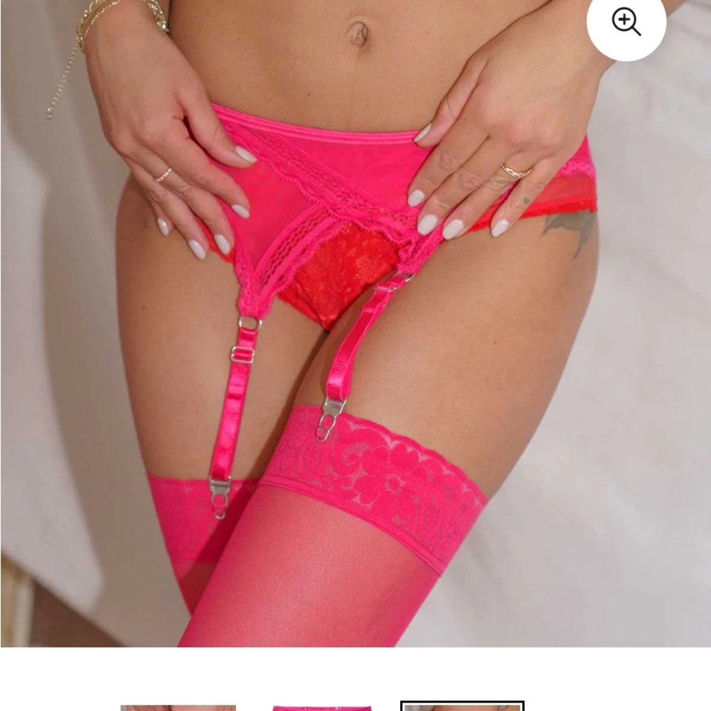 Hot Pink Adjustable Garter
